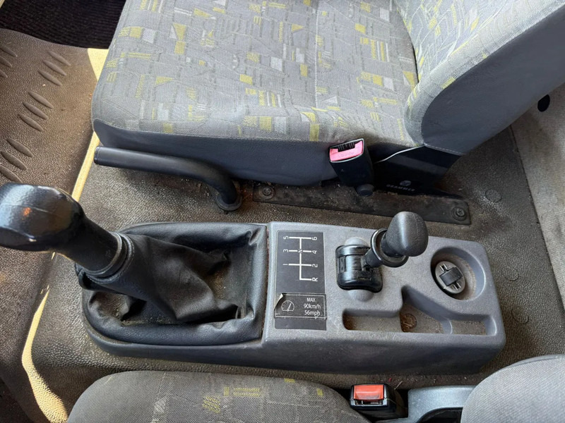 Bakwagen Renault Midlum 220DCI / NL TRUCK / TUV: 08-03-2026 / ONLY:154350KM / PLATFORM 2000 KG / SIDE DOOR / OLD TACHO / MANUAL / EURO-3 / 2003: afbeelding 20
