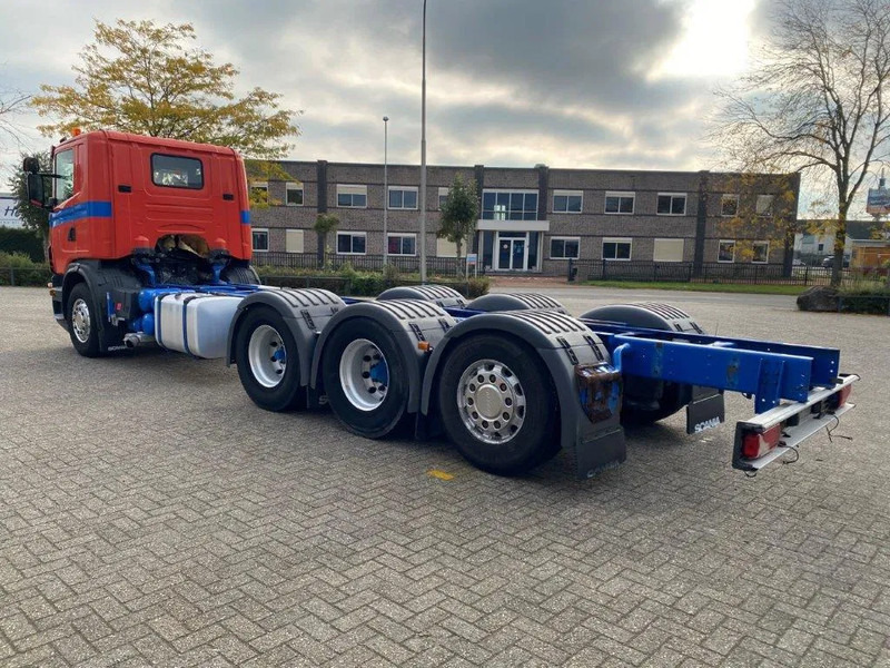 Scania G400 / 8X4 / 9TON FRONT AXLE / PTO / LIFT+LENKACHSE / ALCOA'S / AIRCO / MANUAL / EURO-5 / 2011 - Chassis vrachtwagen: afbeelding 3 Scania G400 / 8X4 / 9TON FRONT AXLE / PTO / LIFT+LENKACHSE / ALCOA'S / AIRCO / MANUAL / EURO-5 / 2011 - Chassis vrachtwagen: afbeelding 3