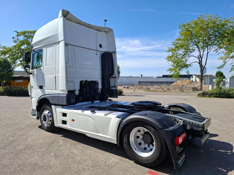 DAF XF106-460 / INTARDER / DOUBLE TANK / PARKCOOL / TUV:12-04-2026 / ACC / LWDS / ALCOA / AUTOMATIC / EURO-6 / 2017 - Trekker: afbeelding 3 DAF XF106-460 / INTARDER / DOUBLE TANK / PARKCOOL / TUV:12-04-2026 / ACC / LWDS / ALCOA / AUTOMATIC / EURO-6 / 2017 - Trekker: afbeelding 3