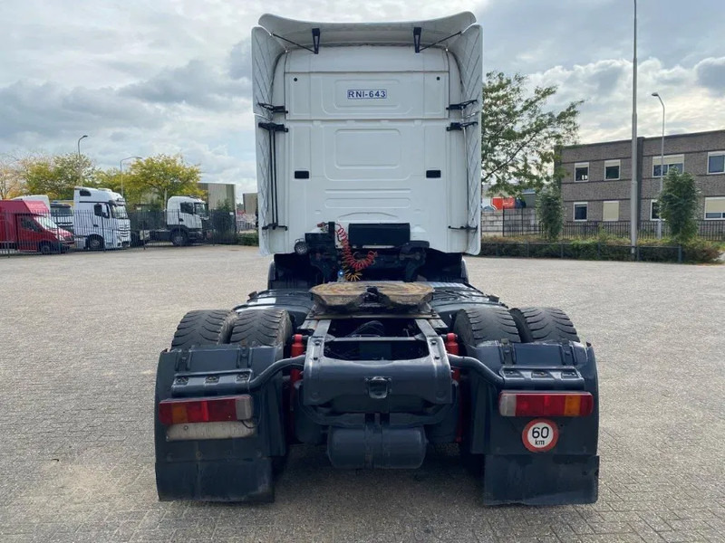 Scania 164-480 / RETARDER / TOPLINE / AUTOMATIC / EURO-3 / 2000 - Trekker: afbeelding 4 Scania 164-480 / RETARDER / TOPLINE / AUTOMATIC / EURO-3 / 2000 - Trekker: afbeelding 4