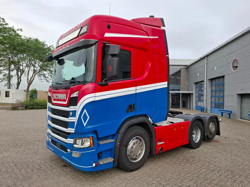 Scania NGS R500 / 6X2 / FULL-AIR / NAVI / LWDS / 768193 KM / AUTOMATIC / EURO-6 / 2018 - Trekker: afbeelding 1 Scania NGS R500 / 6X2 / FULL-AIR / NAVI / LWDS / 768193 KM / AUTOMATIC / EURO-6 / 2018 - Trekker: afbeelding 1
