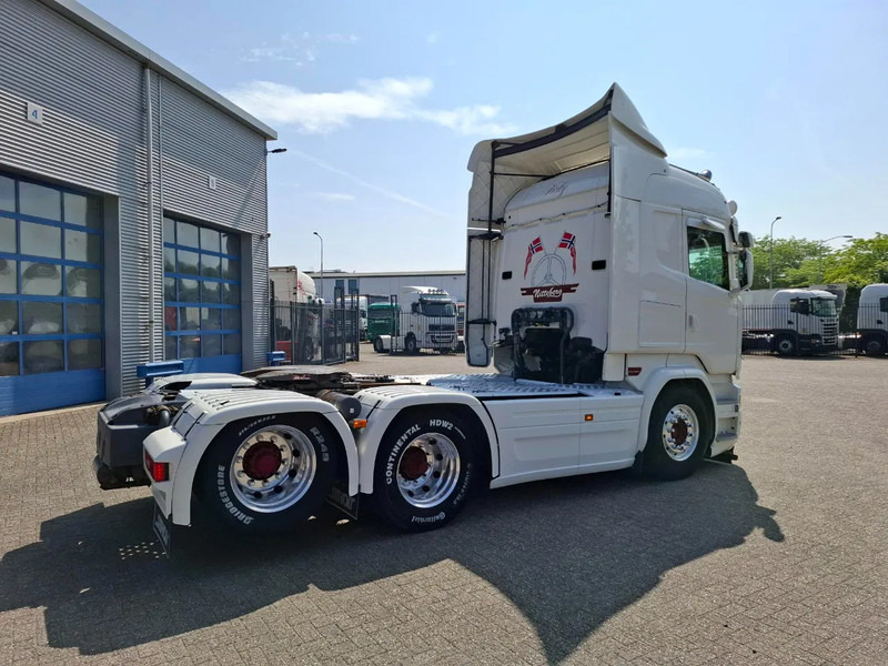 Scania R490 / BOOGIE / ONLY:638592 KM / ALCOA / LEATHER / XENON / SIDESKIRTS / AUTOMATIC / EURO-6 / 2015 - Trekker: afbeelding 5 Scania R490 / BOOGIE / ONLY:638592 KM / ALCOA / LEATHER / XENON / SIDESKIRTS / AUTOMATIC / EURO-6 / 2015 - Trekker: afbeelding 5