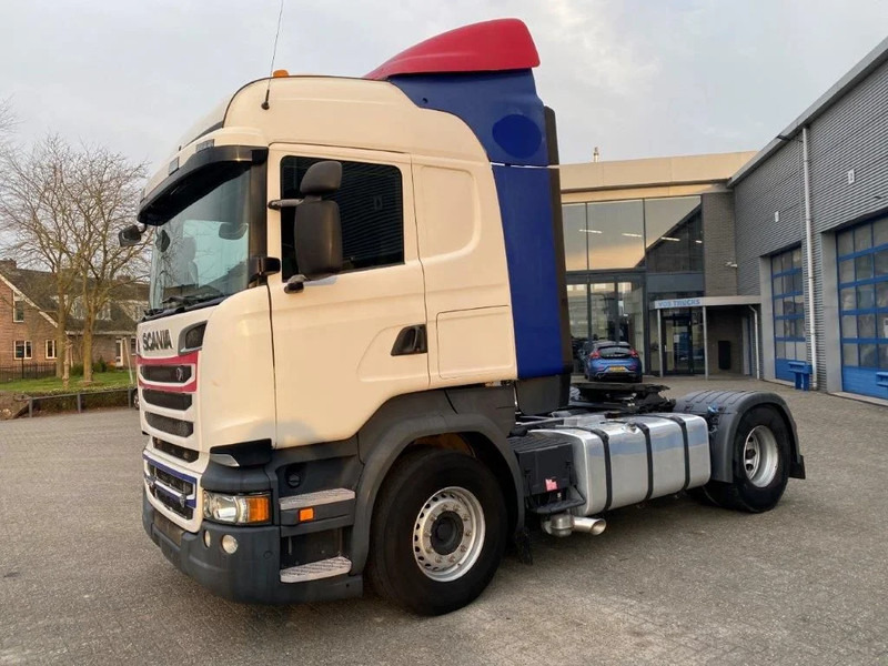 Scania R520 / RETARDER / DOUBLE TANK / AUTOMATIC / PARK-COOL / EURO-6 / 2015 - Trekker: afbeelding 1 Scania R520 / RETARDER / DOUBLE TANK / AUTOMATIC / PARK-COOL / EURO-6 / 2015 - Trekker: afbeelding 1