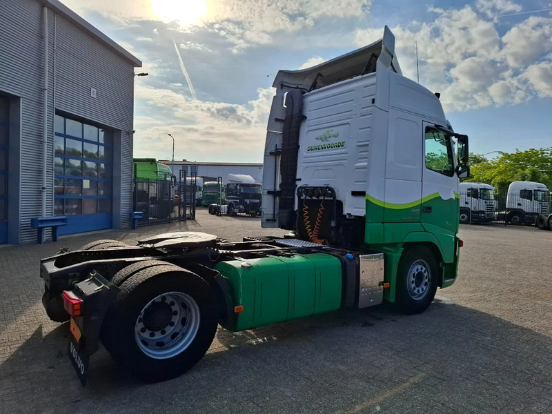Volvo FH13-440 / NL TRUCK / AIRCO / WEBASTO PARKHEAT / AUTOMATIC / EURO-5 / 2007 - Trekker: afbeelding 5 Volvo FH13-440 / NL TRUCK / AIRCO / WEBASTO PARKHEAT / AUTOMATIC / EURO-5 / 2007 - Trekker: afbeelding 5