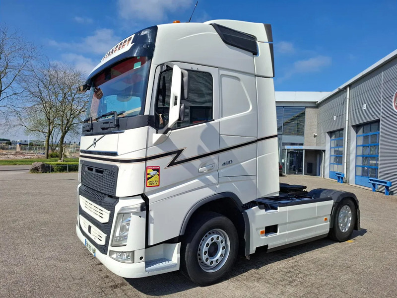 Volvo FH4-460 / VEB+ / DOUBLE TANK / FRIDGE / AUTOMATIC / EURO-6 / 2018 - Trekker: afbeelding 1 Volvo FH4-460 / VEB+ / DOUBLE TANK / FRIDGE / AUTOMATIC / EURO-6 / 2018 - Trekker: afbeelding 1