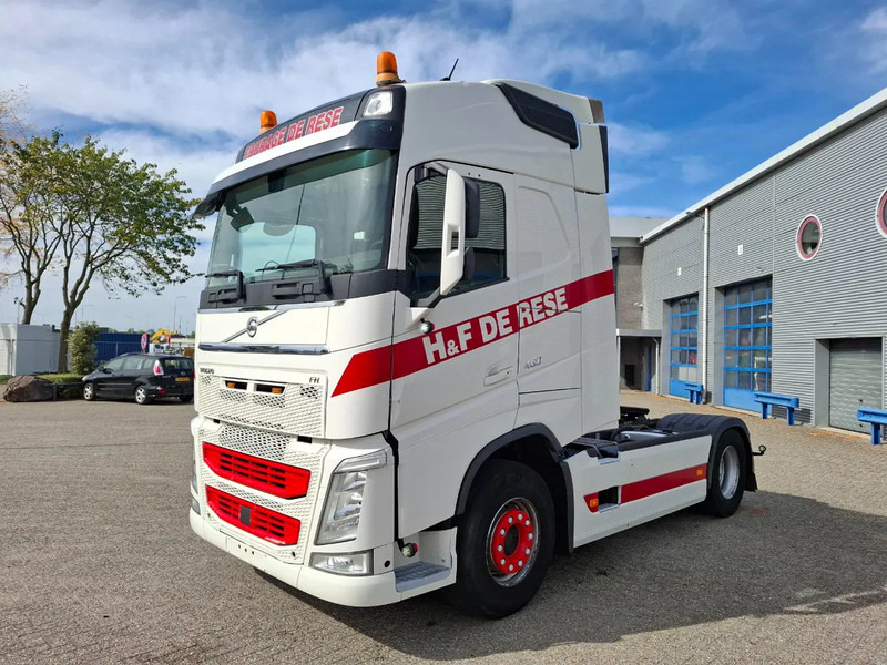 Volvo FH4-460 / VEB+ / HYDRAULICS / GEN2 V2 SMART TACHO / LWDS / SIDESKIRTS / FRIDGE / EURO-6 / 2018 - Trekker: afbeelding 1 Volvo FH4-460 / VEB+ / HYDRAULICS / GEN2 V2 SMART TACHO / LWDS / SIDESKIRTS / FRIDGE / EURO-6 / 2018 - Trekker: afbeelding 1