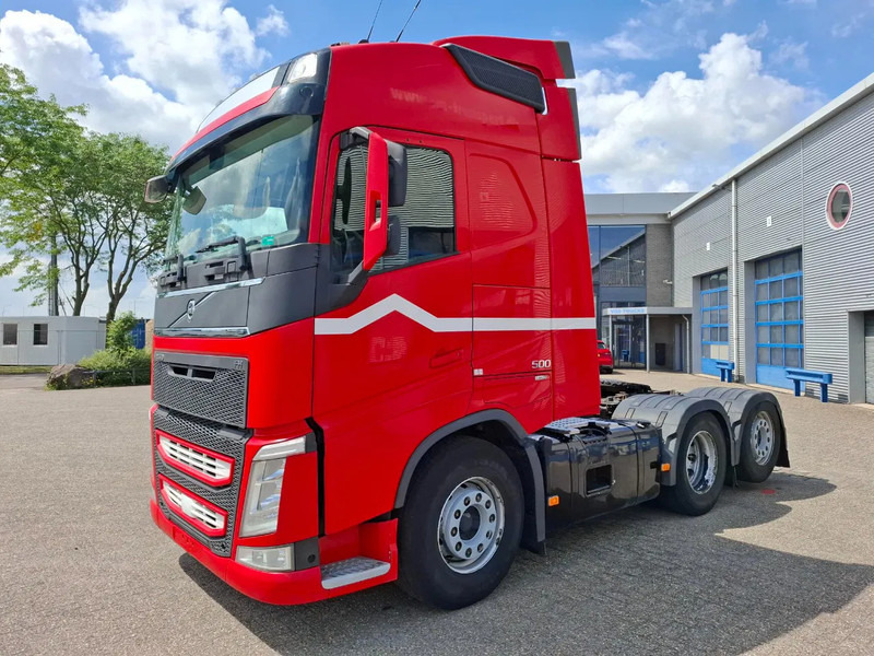 Volvo FH4-500 / VEB+ / ACC / LWDS / FRIDGE / FULL-AIR / 719722 KM / AUTOMATIC / EURO-6 / 2018 - Trekker: afbeelding 1 Volvo FH4-500 / VEB+ / ACC / LWDS / FRIDGE / FULL-AIR / 719722 KM / AUTOMATIC / EURO-6 / 2018 - Trekker: afbeelding 1