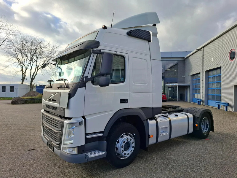 Volvo FM11-450 / VEB / ADR / ONLY:672915 KM / LWDS / AIRCO / AUTOMATIC / EURO-6 / 2018 - Trekker: afbeelding 1 Volvo FM11-450 / VEB / ADR / ONLY:672915 KM / LWDS / AIRCO / AUTOMATIC / EURO-6 / 2018 - Trekker: afbeelding 1