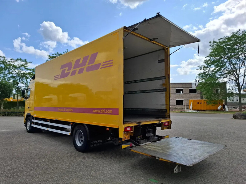 Volvo FH13-420 / NL TRUCK / PLATFORM 2000KG / AIRCO / FRIDGE / AUTOMATIC / EURO-5 / 2010 - Bakwagen: afbeelding 4 Volvo FH13-420 / NL TRUCK / PLATFORM 2000KG / AIRCO / FRIDGE / AUTOMATIC / EURO-5 / 2010 - Bakwagen: afbeelding 4