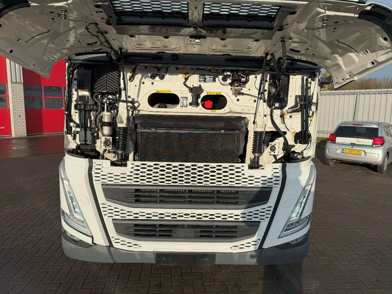 Tankwagen Volvo FH5-500 6X2 / ENGINE RUNNING / LIFT+LENKACHSE / FULL AIR / ADR / EUROTANK / 9-TON FRONT AXLE / I-SAVE / EURO-6 / 2022: afbeelding 6