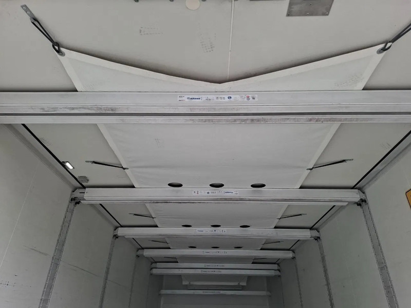 Isotherm vrachtwagen Volvo FM11-330 / VEB / LWDS / ONLY:442862 KM / CARRIER SUPRA 1250 / DOPPELSTOCK / PLATFORM 2TON / DATALOG / FULL-AIR / TOP CONDITION /: afbeelding 8