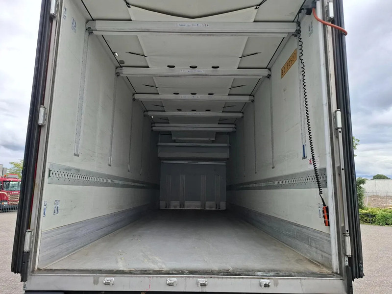 Isotherm vrachtwagen Volvo FM11-330 / VEB / LWDS / ONLY:442862 KM / CARRIER SUPRA 1250 / DOPPELSTOCK / PLATFORM 2TON / DATALOG / FULL-AIR / TOP CONDITION /: afbeelding 6