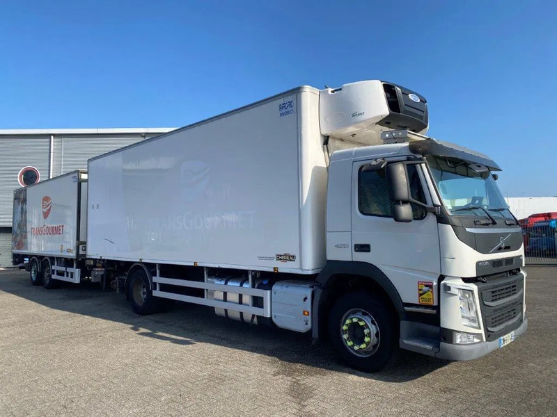 Volvo FM4-420 / COMPLETE COOL+FREEZE COMBI / CHEREAU / THROUGH-LOADING SYSTEM / 2XPLATFORM DHOLLANDIA / FREEZING LOCK / AUTOMATIC / EU - Koelwagen vrachtwagen: afbeelding 2 Volvo FM4-420 / COMPLETE COOL+FREEZE COMBI / CHEREAU / THROUGH-LOADING SYSTEM / 2XPLATFORM DHOLLANDIA / FREEZING LOCK / AUTOMATIC / EU - Koelwagen vrachtwagen: afbeelding 2