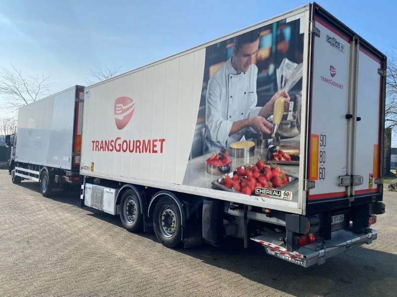 Volvo FM4-420 / COMPLETE COOL+FREEZE COMBI / CHEREAU / THROUGH-LOADING SYSTEM / 2XPLATFORM DHOLLANDIA / FREEZING LOCK / AUTOMATIC / EU - Koelwagen vrachtwagen: afbeelding 3 Volvo FM4-420 / COMPLETE COOL+FREEZE COMBI / CHEREAU / THROUGH-LOADING SYSTEM / 2XPLATFORM DHOLLANDIA / FREEZING LOCK / AUTOMATIC / EU - Koelwagen vrachtwagen: afbeelding 3