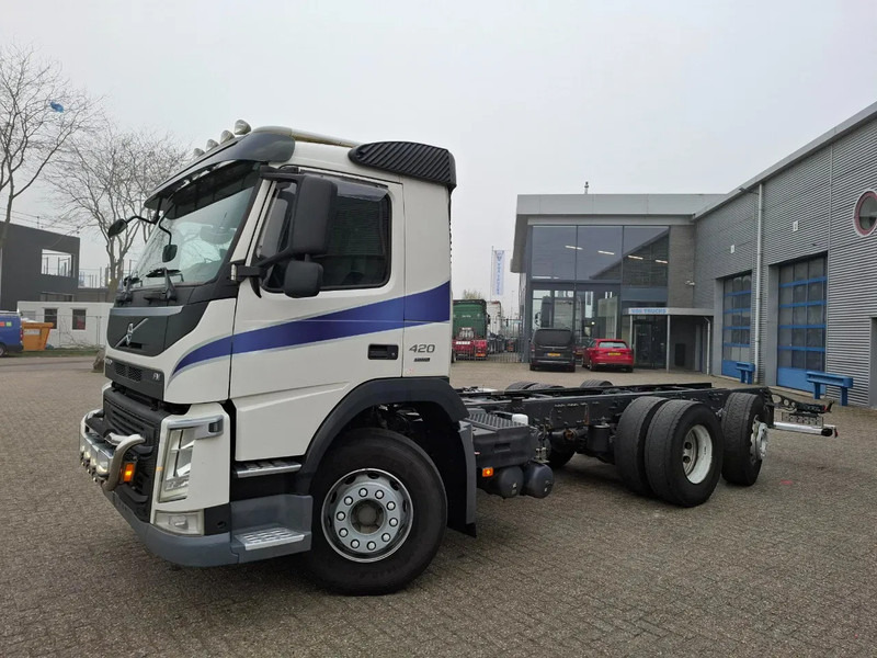 Volvo FM4-420 / VEB+ / LWDS / LIFT+LENKACHSE / ONLY:336223 KM / INLINER / AUTOMATIC / EURO-6 / 2018 - Chassis vrachtwagen: afbeelding 1 Volvo FM4-420 / VEB+ / LWDS / LIFT+LENKACHSE / ONLY:336223 KM / INLINER / AUTOMATIC / EURO-6 / 2018 - Chassis vrachtwagen: afbeelding 1