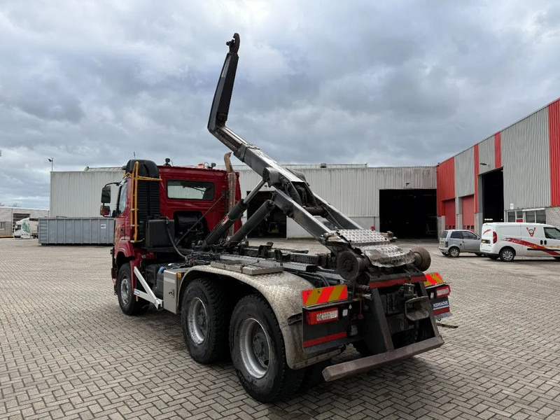 Volvo FMX4-500 / ENGINE RUNNING / VEB+ / 6X4 / BIG AXLE / AJK 20 TON HOOKLIFT / ONLY:276433 KM / AUTOMATIC / EURO-6 / 2020 - Haakarmsysteem vrachtwagen: afbeelding 4 Volvo FMX4-500 / ENGINE RUNNING / VEB+ / 6X4 / BIG AXLE / AJK 20 TON HOOKLIFT / ONLY:276433 KM / AUTOMATIC / EURO-6 / 2020 - Haakarmsysteem vrachtwagen: afbeelding 4