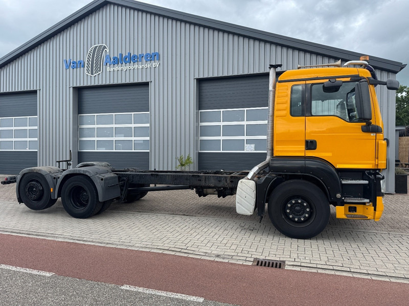 MAN TGS 26.360 6x2, Manual Gear, Steering Axle - Chassis vrachtwagen: afbeelding 2 MAN TGS 26.360 6x2, Manual Gear, Steering Axle - Chassis vrachtwagen: afbeelding 2