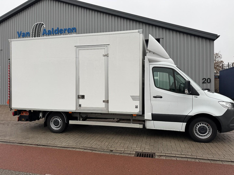 Mercedes-Benz Sprinter 317, Taillift D'Hollandia - Bestelwagen gesloten laadbak: afbeelding 2 Mercedes-Benz Sprinter 317, Taillift D'Hollandia - Bestelwagen gesloten laadbak: afbeelding 2