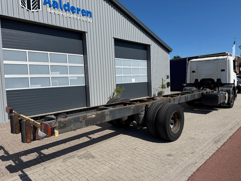 Scania P230 Retarder/Wb:630 cm /920Chassis - Chassis vrachtwagen: afbeelding 3 Scania P230 Retarder/Wb:630 cm /920Chassis - Chassis vrachtwagen: afbeelding 3