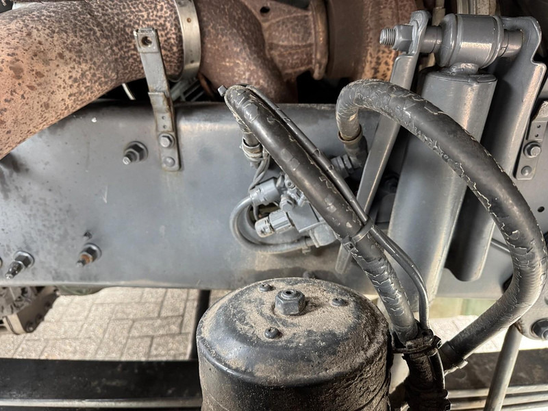 Kraanwagen Volvo FH 6x2 HMF 2820 K5, NCH Cable system Like New !: afbeelding 8