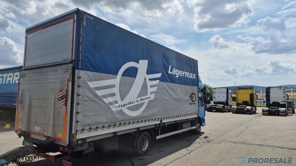 DAF LF 260 FA EURO 6 valník s plachtou + hydraulické čelo - prodejné jen s přívěsem GTS P0471Z - cena je za celou soupravu - Schuifzeilen vrachtwagen: afbeelding 4 DAF LF 260 FA EURO 6 valník s plachtou + hydraulické čelo - prodejné jen s přívěsem GTS P0471Z - cena je za celou soupravu - Schuifzeilen vrachtwagen: afbeelding 4