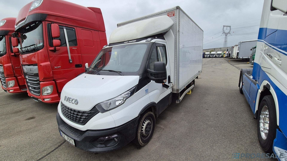 IVECO DAILY 35S16 skříň - 8 palet - Bestelwagen gesloten laadbak: afbeelding 2 IVECO DAILY 35S16 skříň - 8 palet - Bestelwagen gesloten laadbak: afbeelding 2