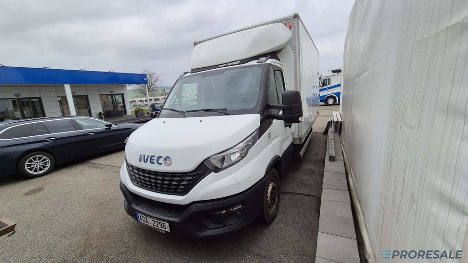 IVECO DAILY 35S16 skříň - 8 palet - Bestelwagen gesloten laadbak: afbeelding 2 IVECO DAILY 35S16 skříň - 8 palet - Bestelwagen gesloten laadbak: afbeelding 2