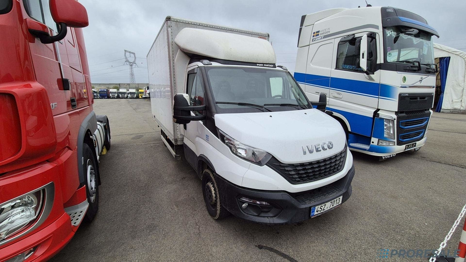 IVECO DAILY 35S16 skříň - 8 palet - Bestelwagen gesloten laadbak: afbeelding 1 IVECO DAILY 35S16 skříň - 8 palet - Bestelwagen gesloten laadbak: afbeelding 1