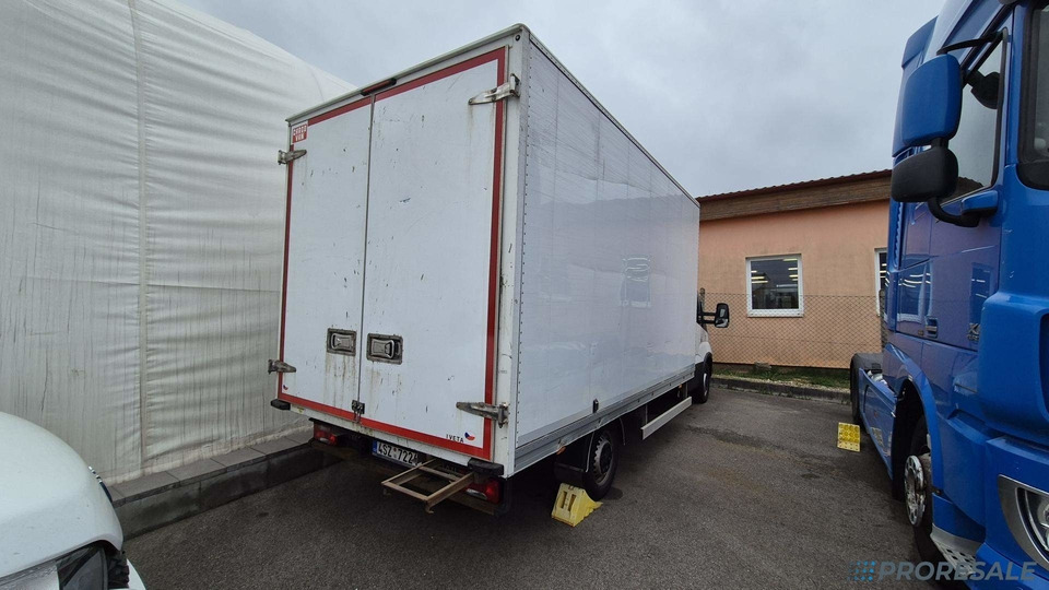 IVECO DAILY 35S16 skříň - 8 palet - Bestelwagen gesloten laadbak: afbeelding 4 IVECO DAILY 35S16 skříň - 8 palet - Bestelwagen gesloten laadbak: afbeelding 4