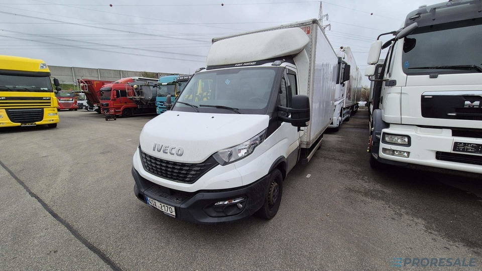 IVECO DAILY 35S16 skříň - 8 palet - Bestelwagen gesloten laadbak: afbeelding 2 IVECO DAILY 35S16 skříň - 8 palet - Bestelwagen gesloten laadbak: afbeelding 2