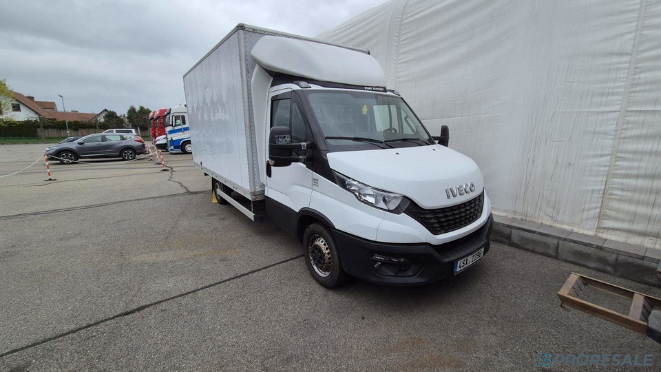IVECO DAILY 35S16 skříň - 8 palet - Bestelwagen gesloten laadbak: afbeelding 1 IVECO DAILY 35S16 skříň - 8 palet - Bestelwagen gesloten laadbak: afbeelding 1