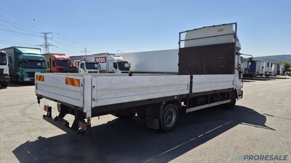 IVECO EUROCARGO ML 80E17 - valník - Vrachtwagen met open laadbak: afbeelding 3 IVECO EUROCARGO ML 80E17 - valník - Vrachtwagen met open laadbak: afbeelding 3