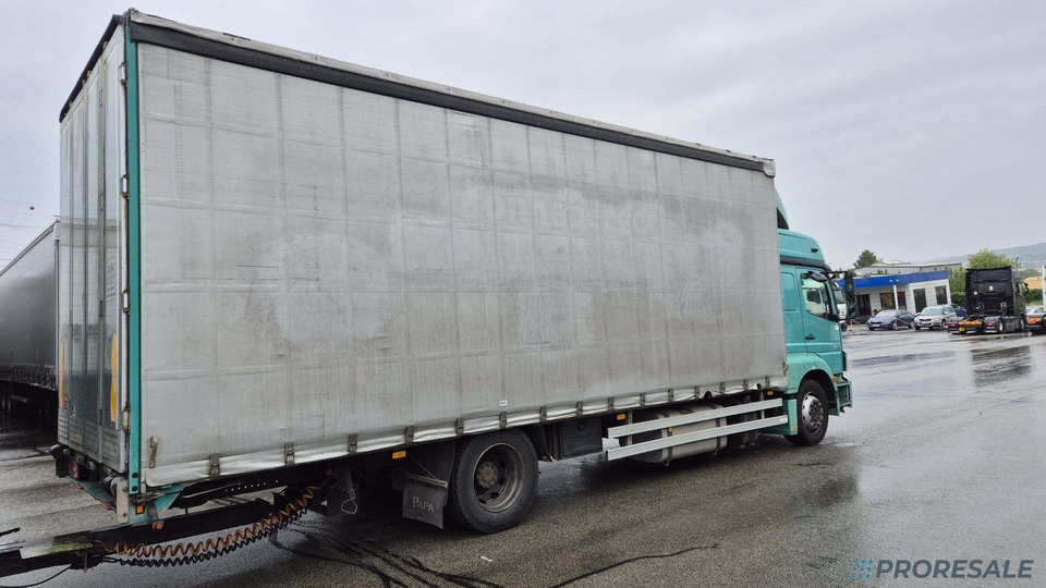 MERCEDES-BENZ AXOR 1829 L EURO 5 velkoobjemová souprava - prodejné jen s přívěsem RUFA ZTC 13-21 P0470Z - cena je za celou soupravu - Schuifzeilen vrachtwagen: afbeelding 5 MERCEDES-BENZ AXOR 1829 L EURO 5 velkoobjemová souprava - prodejné jen s přívěsem RUFA ZTC 13-21 P0470Z - cena je za celou soupravu - Schuifzeilen vrachtwagen: afbeelding 5