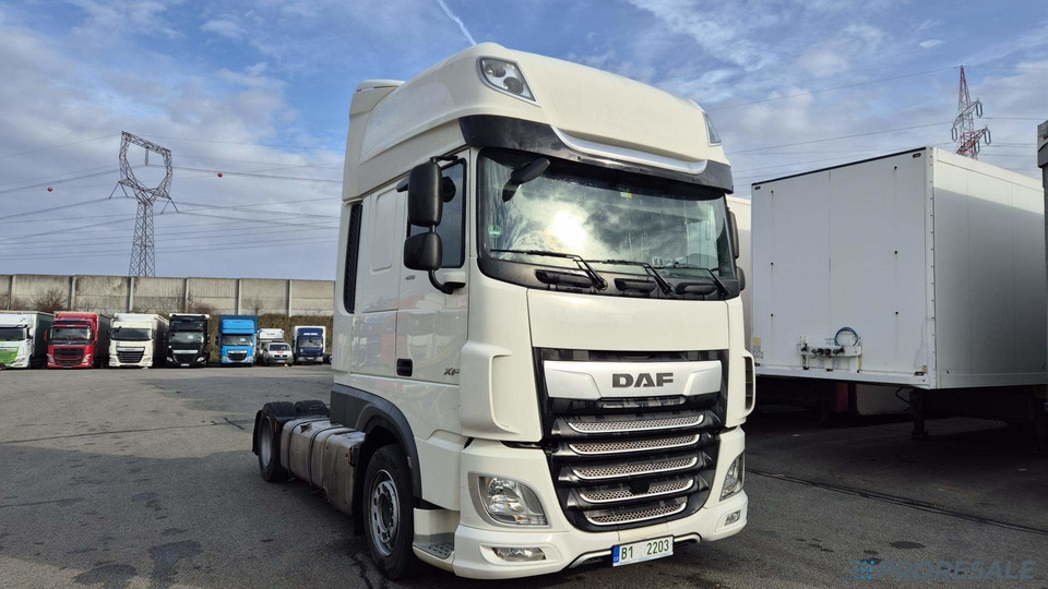 DAF XF 450 FT LOW DECK SSC EURO 6 - Trekker: afbeelding 1 DAF XF 450 FT LOW DECK SSC EURO 6 - Trekker: afbeelding 1