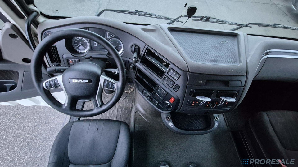 DAF XF 450 FT LOW DECK SSC EURO 6 - Trekker: afbeelding 4 DAF XF 450 FT LOW DECK SSC EURO 6 - Trekker: afbeelding 4