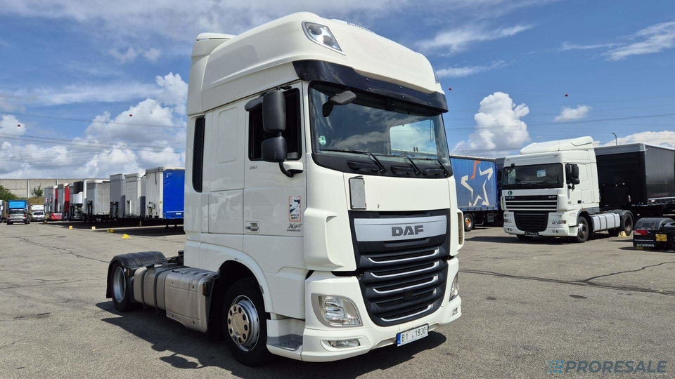 DAF XF 510 FT LOW DECK SSC EURO 6 - Trekker: afbeelding 1 DAF XF 510 FT LOW DECK SSC EURO 6 - Trekker: afbeelding 1