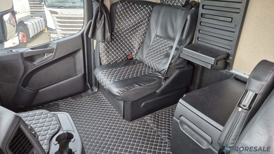 MERCEDES-BENZ ACTROS 1848 LSRL GIGA SPACE EURO 6 - Trekker: afbeelding 5 MERCEDES-BENZ ACTROS 1848 LSRL GIGA SPACE EURO 6 - Trekker: afbeelding 5