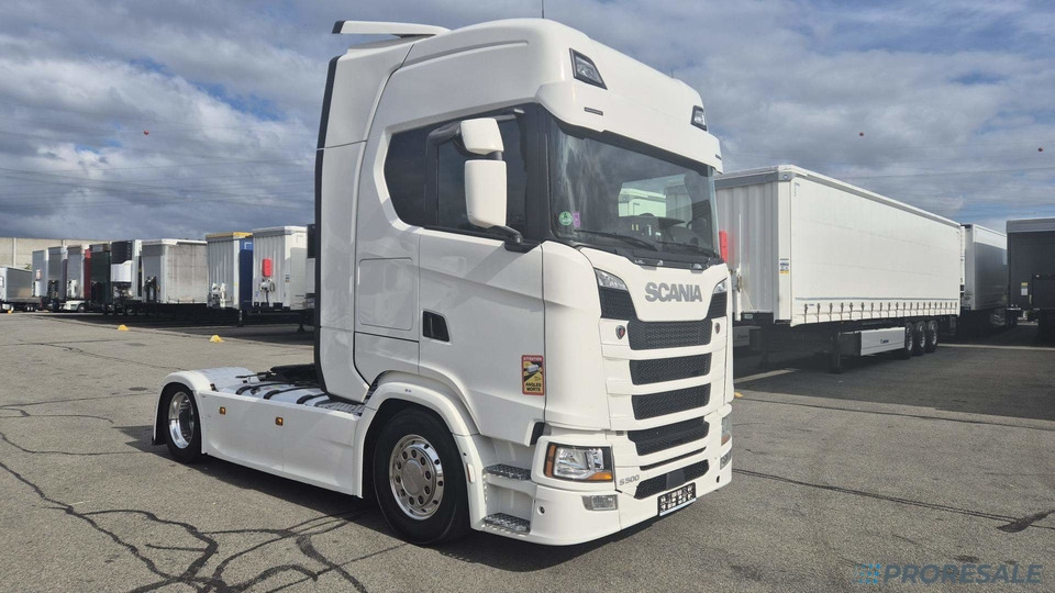 SCANIA S500 N323 NGS TOP LINE LOW DECK EURO 6 - Trekker: afbeelding 1 SCANIA S500 N323 NGS TOP LINE LOW DECK EURO 6 - Trekker: afbeelding 1