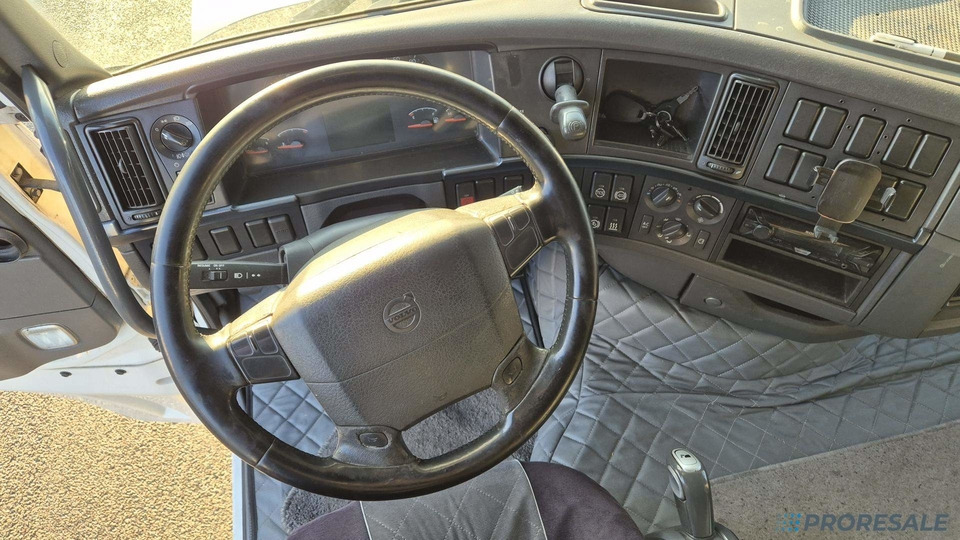 VOLVO FH 13.420 XL 42T EURO 5 - Trekker: afbeelding 4 VOLVO FH 13.420 XL 42T EURO 5 - Trekker: afbeelding 4