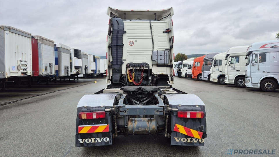 VOLVO FH 13.440 42T EURO 5 - Trekker: afbeelding 3 VOLVO FH 13.440 42T EURO 5 - Trekker: afbeelding 3