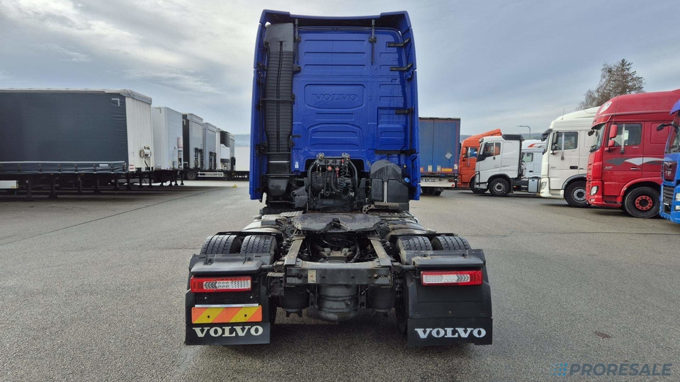 VOLVO FH 500 GLOBE LOW DECK EURO 6 - Trekker: afbeelding 3 VOLVO FH 500 GLOBE LOW DECK EURO 6 - Trekker: afbeelding 3