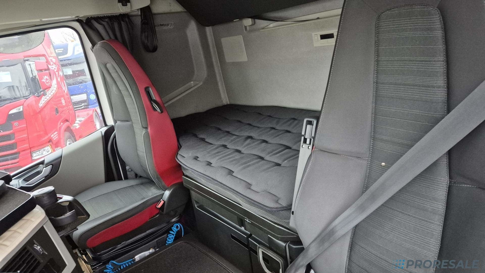 VOLVO FH 500 XL 4X2 EURO 6 - Trekker: afbeelding 4 VOLVO FH 500 XL 4X2 EURO 6 - Trekker: afbeelding 4