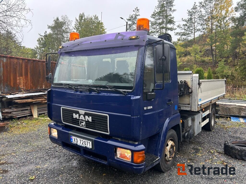2000 Tippbil med kran og plan MAN 12.224LC. EU-Godkjent - Kipper vrachtwagen, Kraanwagen: afbeelding 1 2000 Tippbil med kran og plan MAN 12.224LC. EU-Godkjent - Kipper vrachtwagen, Kraanwagen: afbeelding 1