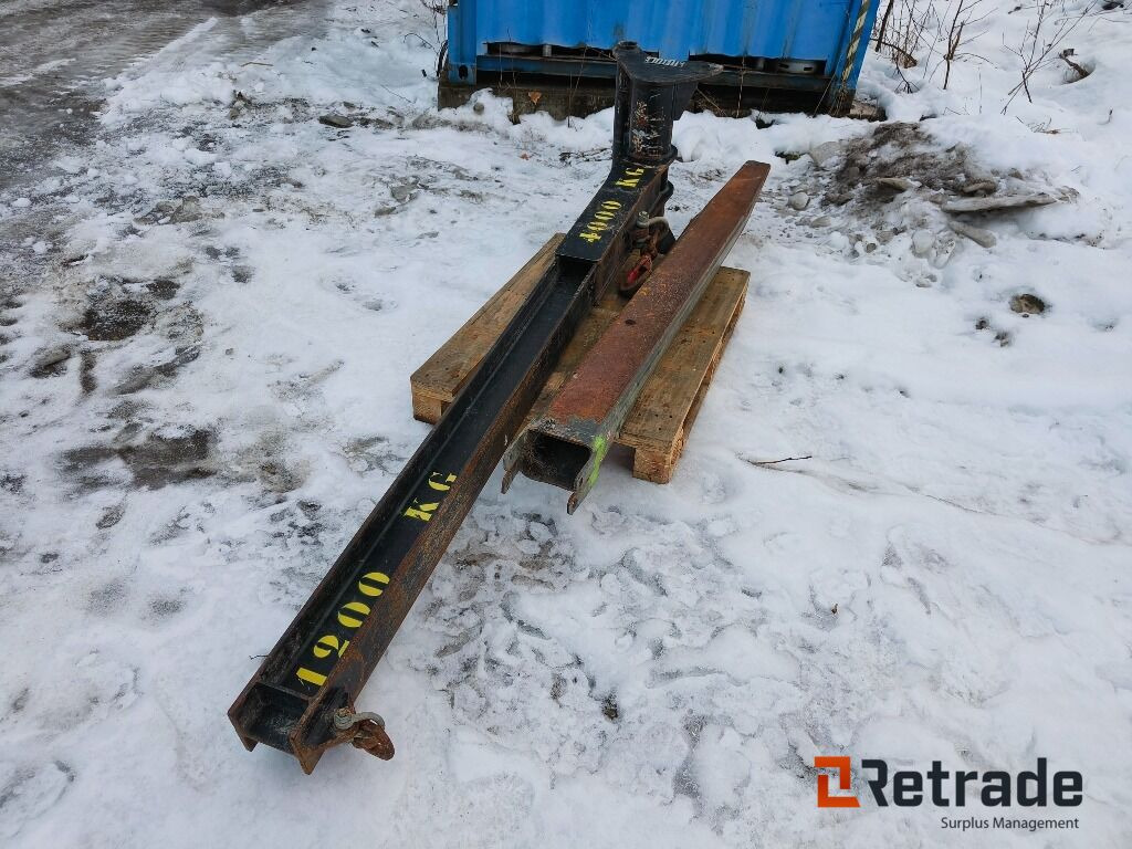 Manitou P4000, Jib/kranarm for teleskoptruck - Aanbouwdeel voor Bouwmachine: afbeelding 1 Manitou P4000, Jib/kranarm for teleskoptruck - Aanbouwdeel voor Bouwmachine: afbeelding 1