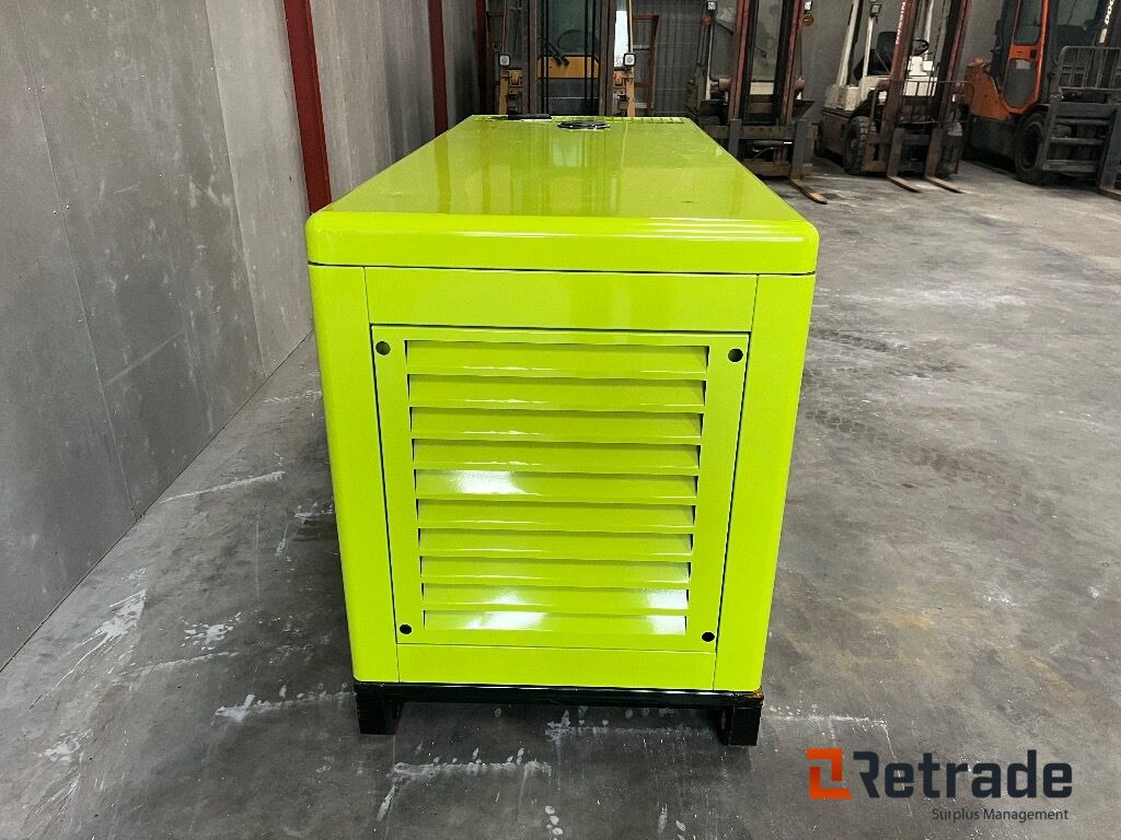 Generator Compal Power VG-R30 Generator - Bouwmachine: afbeelding 4 Generator Compal Power VG-R30 Generator - Bouwmachine: afbeelding 4