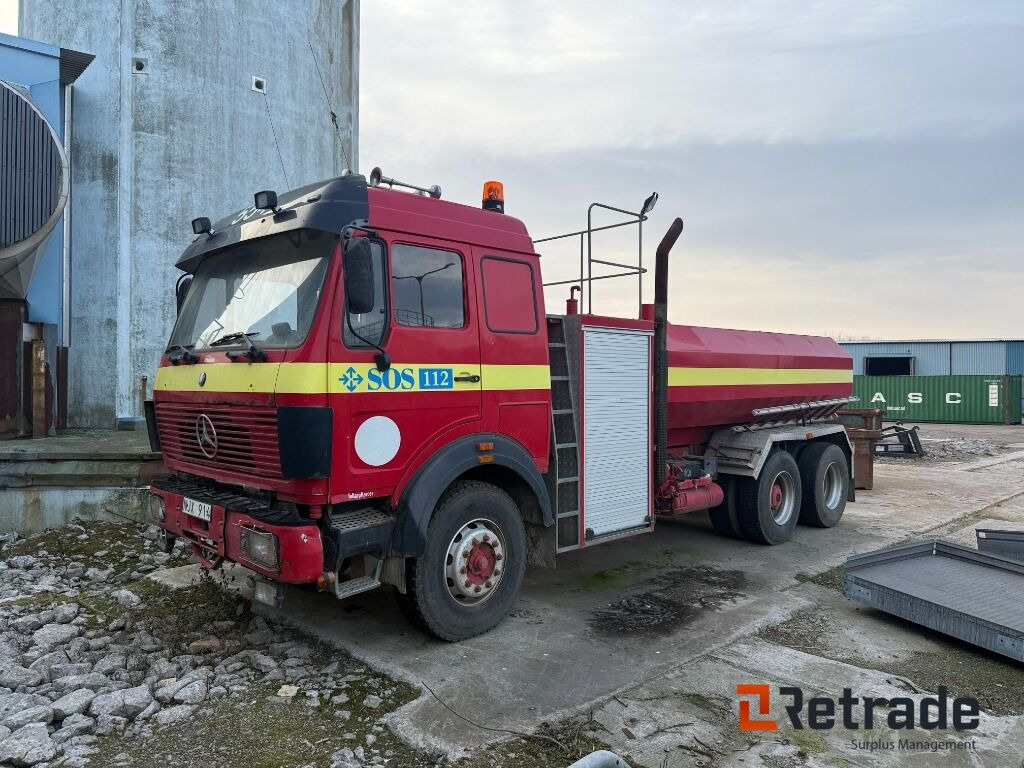 Brand/ Tankbil Mercedes Benz 2244/45 - Tankwagen: afbeelding 1 Brand/ Tankbil Mercedes Benz 2244/45 - Tankwagen: afbeelding 1