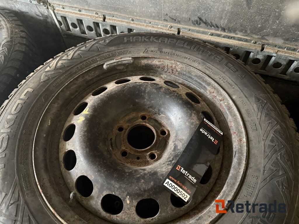 Däck Hakkapeliitta 215/65 R16C - Bouwmaterieel: afbeelding 2 Däck Hakkapeliitta 215/65 R16C - Bouwmaterieel: afbeelding 2
