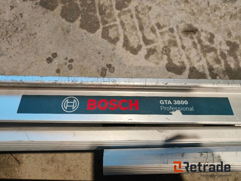 Diverse utstyr Bosch GCM 8 SJL + GTA 3800 - Bouwmaterieel: afbeelding 4 Diverse utstyr Bosch GCM 8 SJL + GTA 3800 - Bouwmaterieel: afbeelding 4