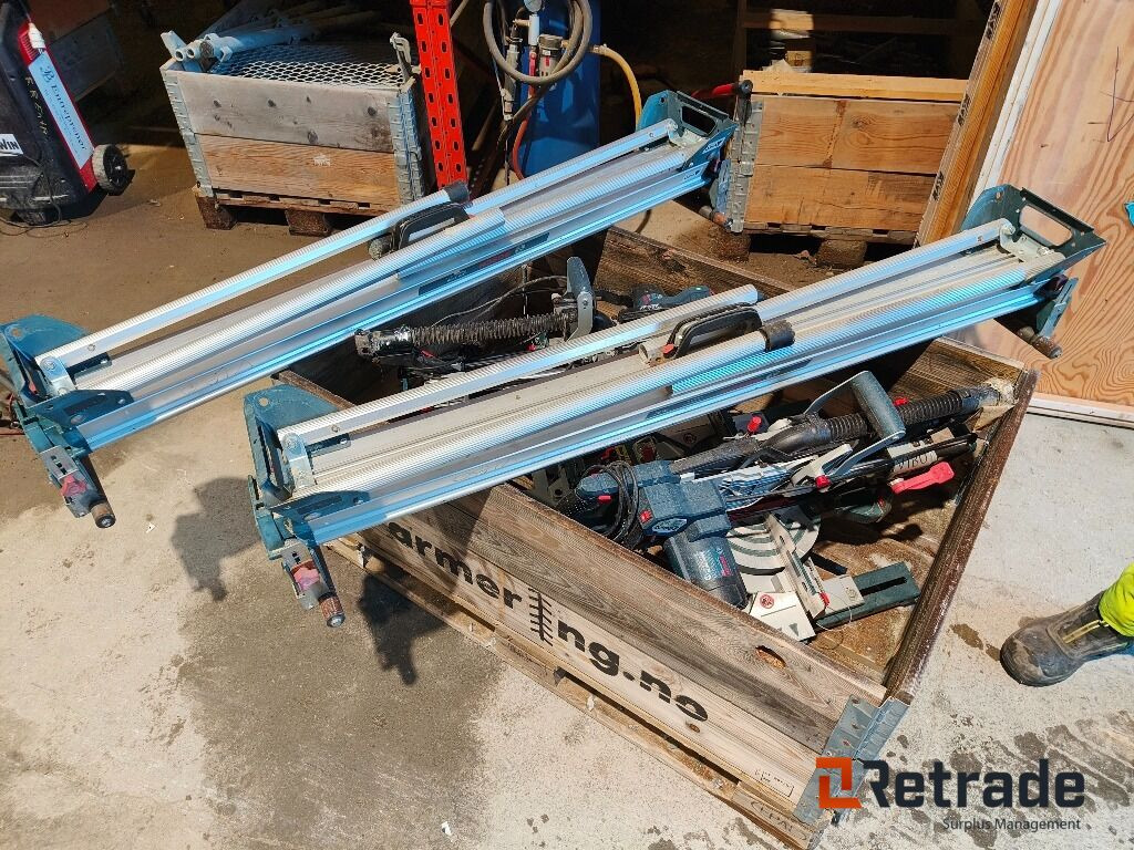 Diverse utstyr Bosch GCM 8 SJL + GTA 3800 - Bouwmaterieel: afbeelding 1 Diverse utstyr Bosch GCM 8 SJL + GTA 3800 - Bouwmaterieel: afbeelding 1