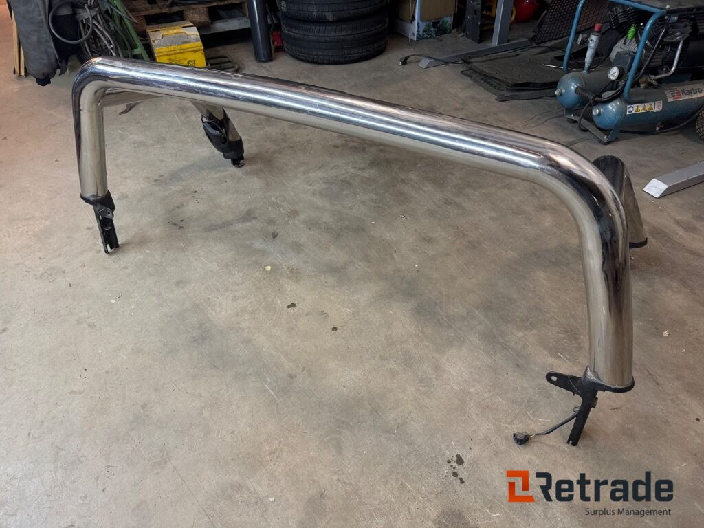 Flakbåge med bromsljus till Ford Ranger , ny - oanvänd - Carrosserie en exterieur voor Vrachtwagen: afbeelding 2 Flakbåge med bromsljus till Ford Ranger , ny - oanvänd - Carrosserie en exterieur voor Vrachtwagen: afbeelding 2